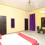 Hotel O Greenview Near Munshi Pulia Metro Station