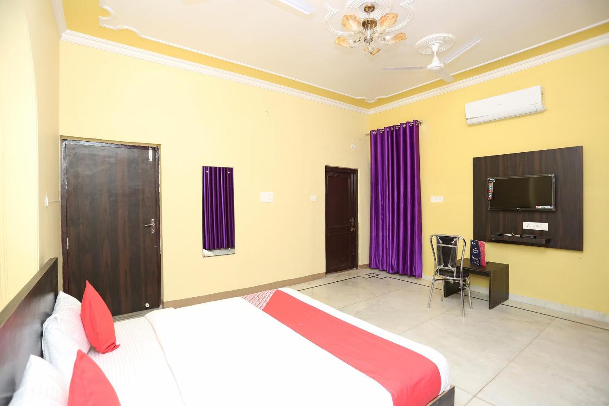 O Greenview Near Munshi Pulia Metro Station 4* Lucknow